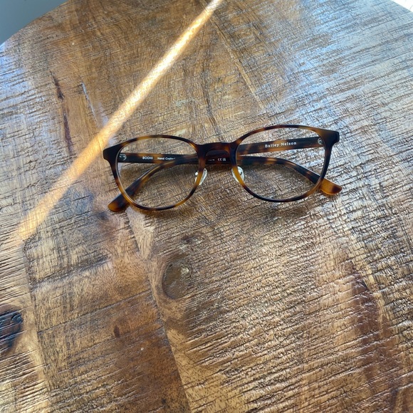 Bailey Nelson Bodmin glasses - Picture 3 of 3